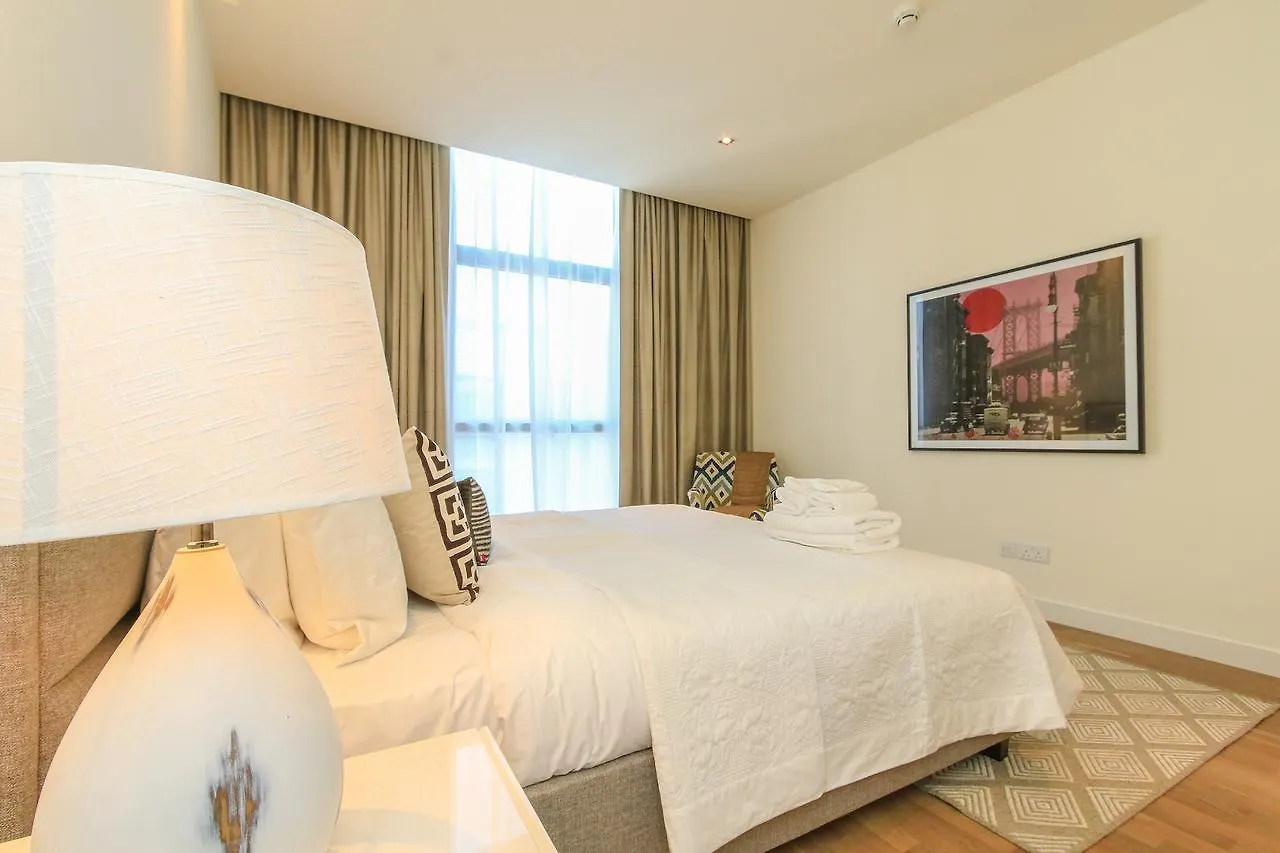 Largest 2Br Family Suite W Maid'S Room, City Walk Dubai Apartment