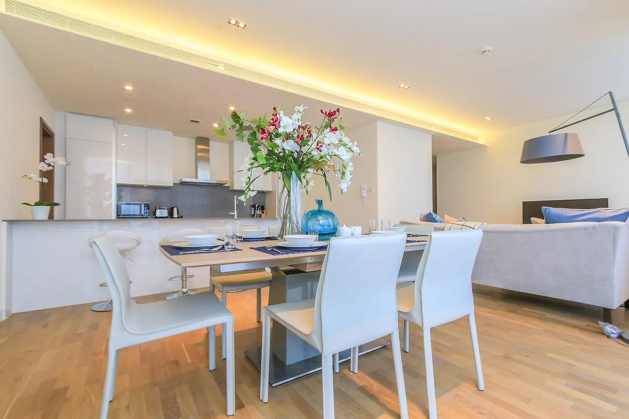 Largest 2Br Family Suite W Maid'S Room, City Walk Dubai Apartment